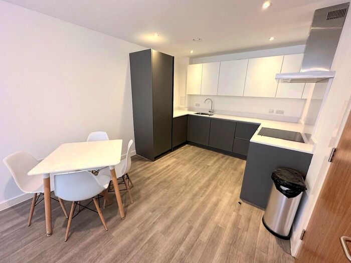 2 Bedroom Flat To Rent In Halo Building, Simpson Street, Manchester, M4