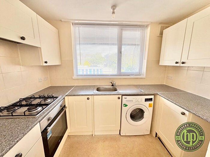 1 Bedroom Apartment To Rent In Stonehouse, Plymouth, PL1