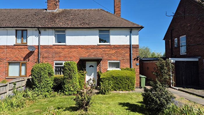 3 Bedroom End Of Terrace House For Sale In Dominion Road, Glenfield, LE3