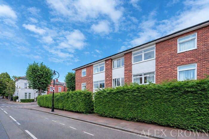 2 Bedroom Flat To Rent In Birchington Court Crouch Hall Road, Crouch End, N8