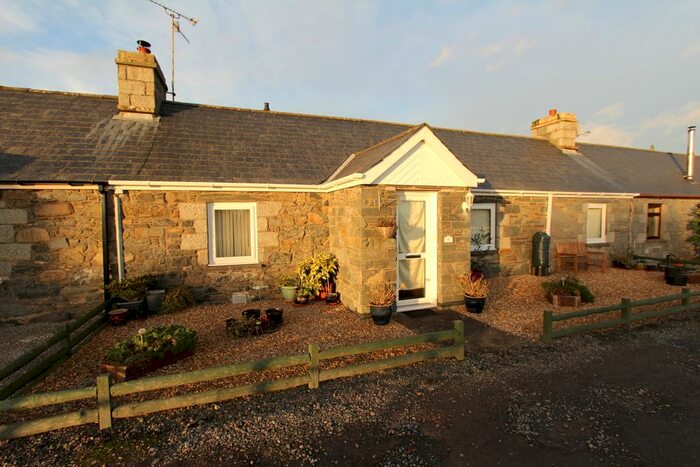 2 Bedroom Cottage For Sale In 8 Old Village, Castle Kennedy DG9