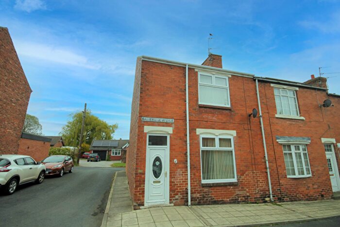 3 Bedroom End Of Terrace House For Sale In Bainbridge Avenue Willington, DL15