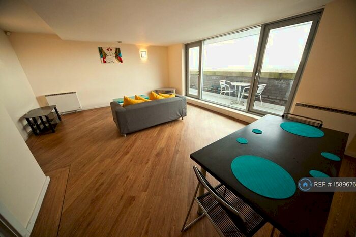 2 Bedroom Flat To Rent In Centenary Mill Court, Preston, PR1