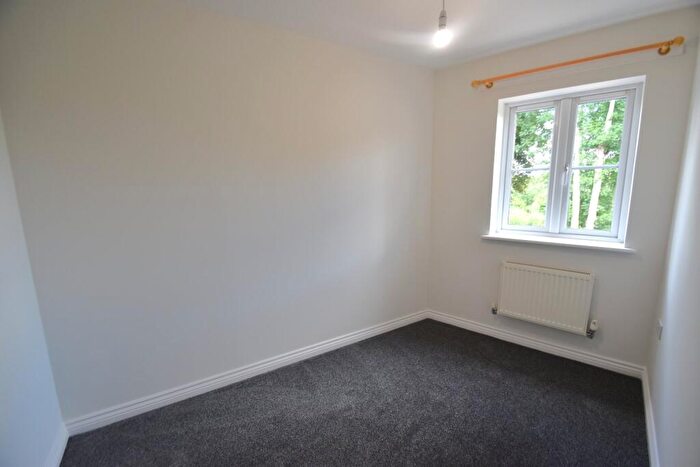 4 Bedroom Semi-Detached House To Rent In Popham Close, Tiverton, Devon, EX16