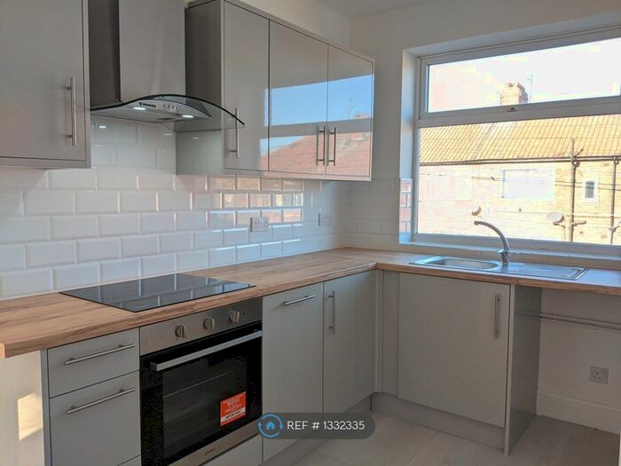 2 Bedroom Flat To Rent In Benson Road, Newcastle Upon Tyne, NE6