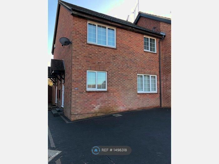 1 Bedroom Terraced House To Rent In Sudeley Gardens, Hockley, SS5