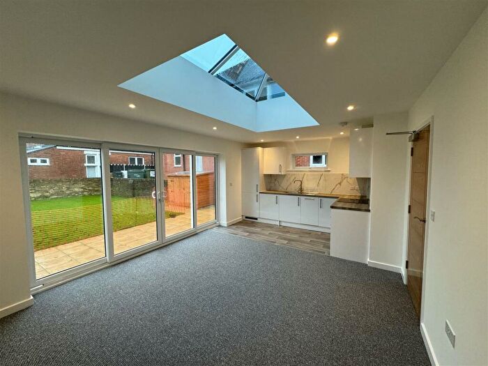 3 Bedroom Semi-Detached House To Rent In Cheriton Road, Folkestone, CT19