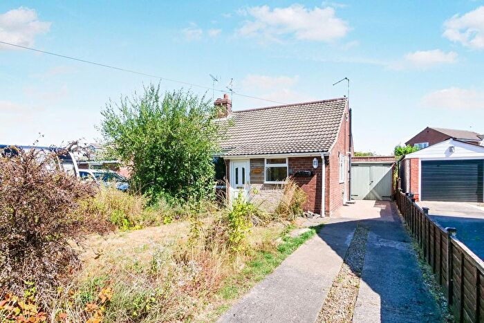 3 Bedroom Semi Detached Bungalow For Sale In Grasmere Grove, York, YO30