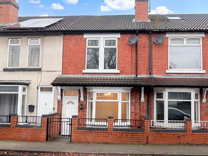 2 Bedroom Terraced House To Rent In Redcliffe Road, Mansfield, NG18