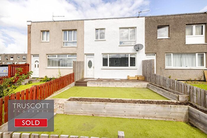 3 Bedroom Terraced House For Sale In Carledubs Crescent, Uphall, Broxburn, EH52