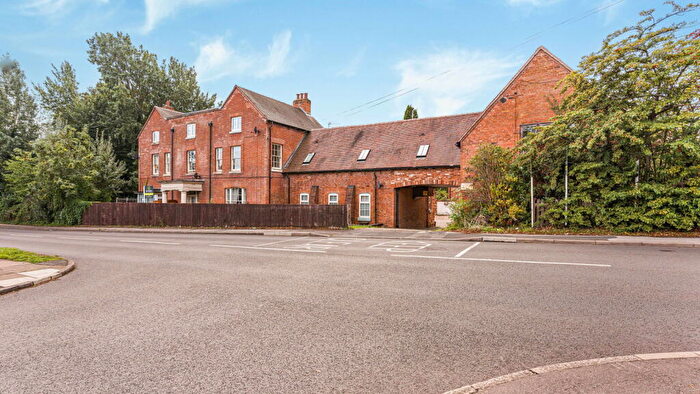 1 Bedroom Apartment For Sale In Water Orton Lane, Minworth, Sutton Coldfield, B76