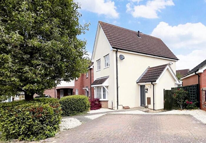 3 Bedroom Link Detached House For Sale In Manning Road, Bury St. Edmunds, IP32