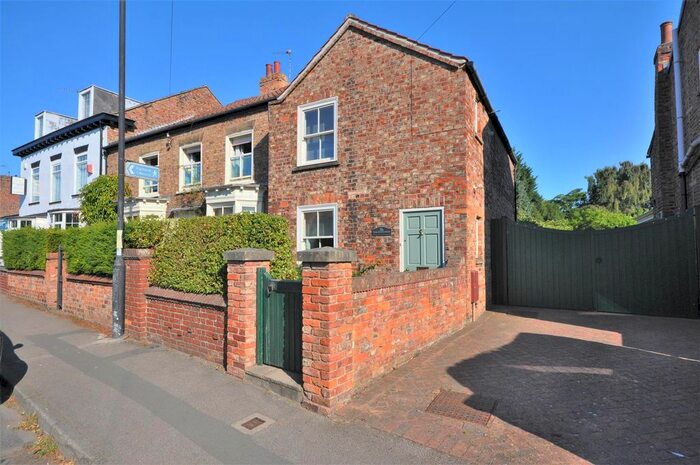 2 Bedroom Cottage To Rent In Heslington Lane, Heslington, York, YO10