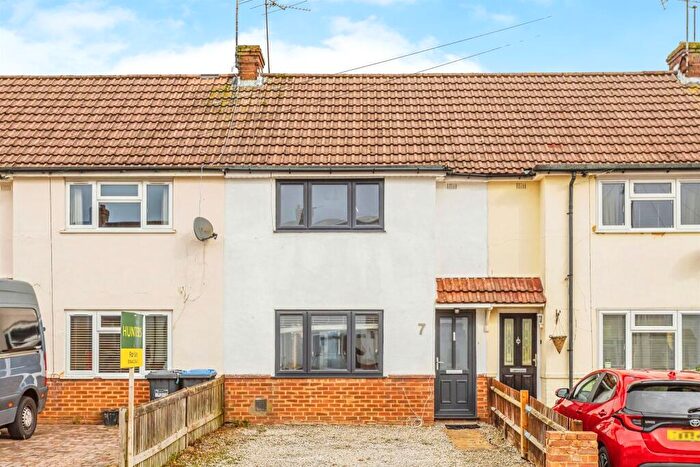 2 Bedroom Terraced House For Sale In Woodleigh Road, Burgess Hill, RH15