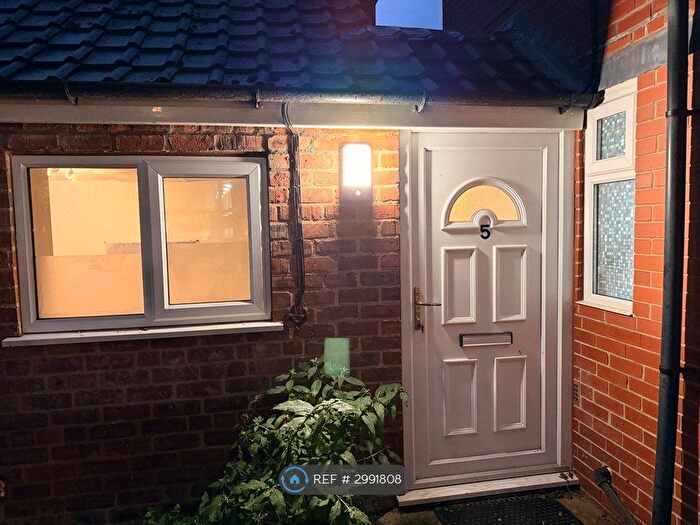 2 Bedroom Flat To Rent In Dodsworth Court, York, YO31