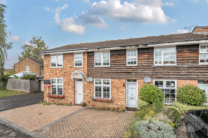 3 Bedroom Terraced House For Sale In Pennyfield, Cobham, Surrey, KT11