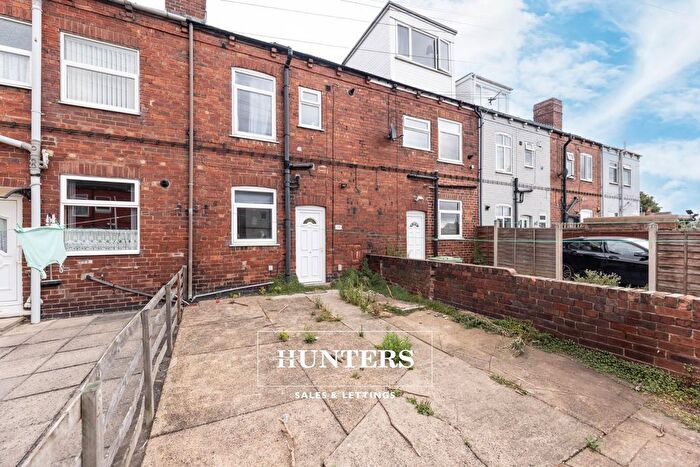 2 Bedroom Terraced House For Sale In Hollin Hurst, Allerton Bywater, Castleford, WF10