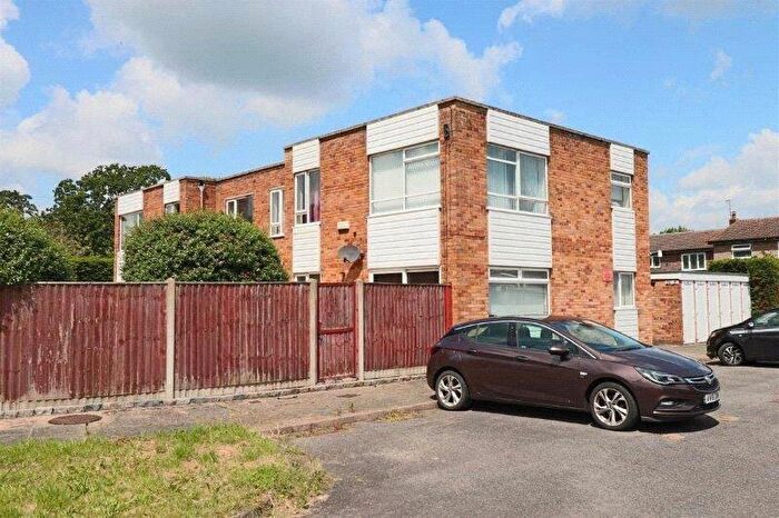 2 Bedroom Flat To Rent In Stirling Close, Lowestoft, Suffolk, NR32