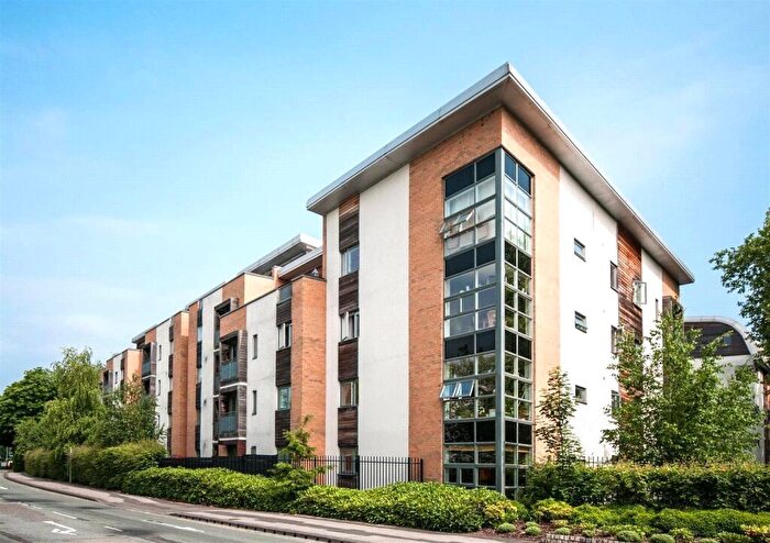 2 Bedroom Apartment To Rent In Nell Lane, Didsbury, Manchester, Greater Manchester, M20