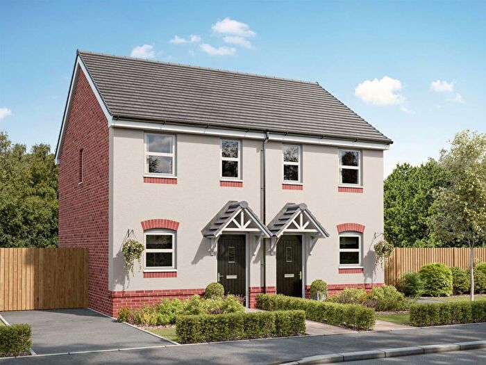 1 Bedroom Semi-Detached House For Sale In Clovelly Road, Bideford, EX39