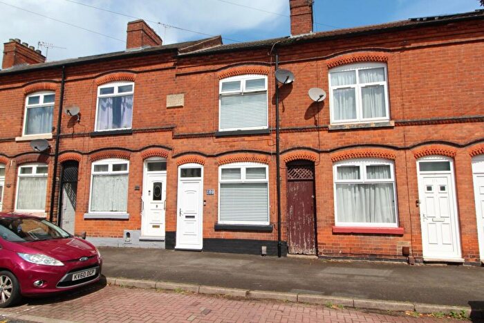 3 Bedroom Terraced House For Sale In Kirkdale Road, Wigston, LE18
