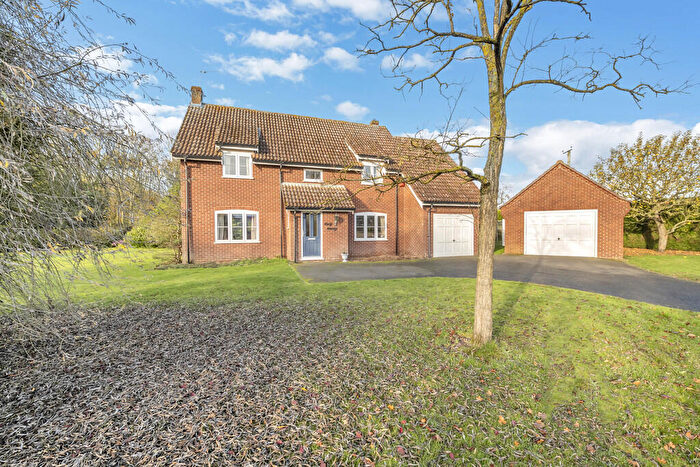 4 Bedroom Detached House For Sale In Daisy Green, Great Ashfield, IP31