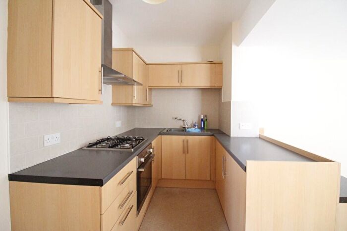 2 Bedroom Flat To Rent In North Albion Street, Fleetwood, Lancashire, FY7