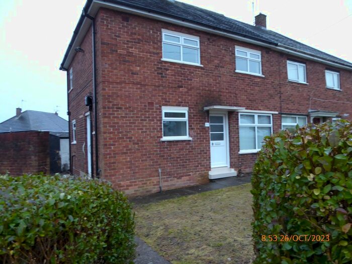 3 Bedroom Semi-Detached House To Rent In Withington Road, Stoke-On-Trent, ST6