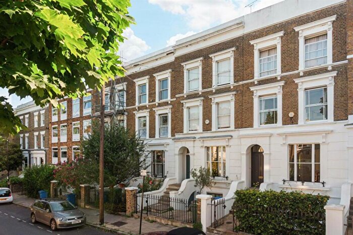 1 Bedroom Flat To Rent In Talfourd Road, SE15