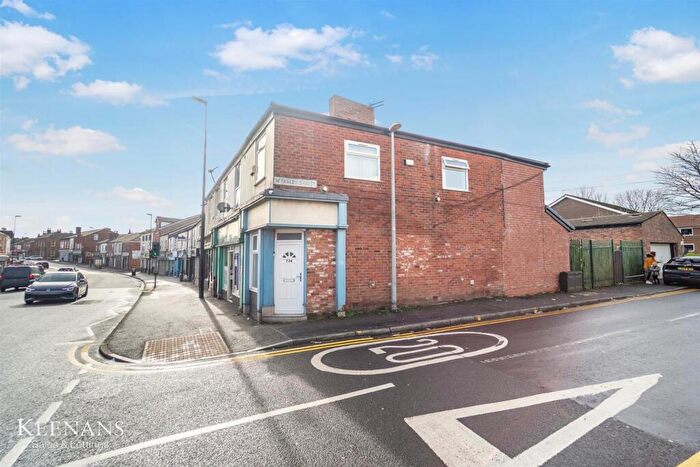 2 Bedroom Terraced House For Sale In Bolton Road, Pendlebury, Swinton, Manchester, M27