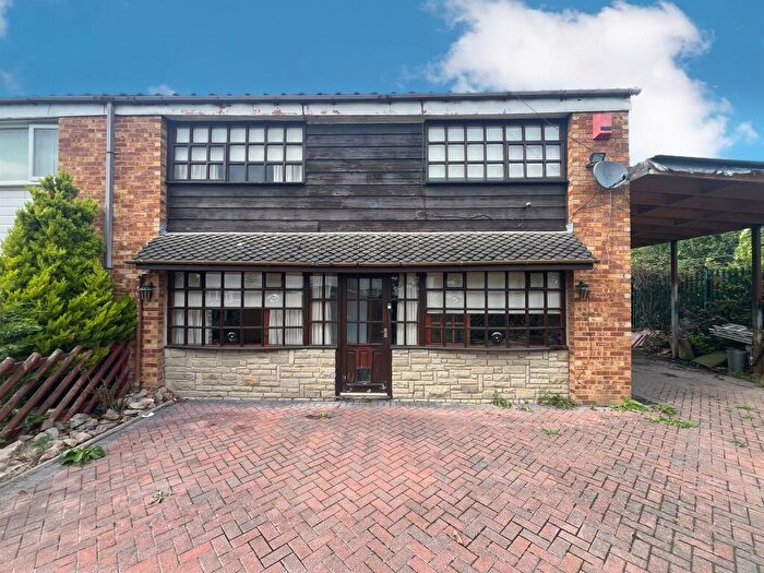 3 Bedroom End Of Terrace House For Sale In Aire Place, Winsford, CW7