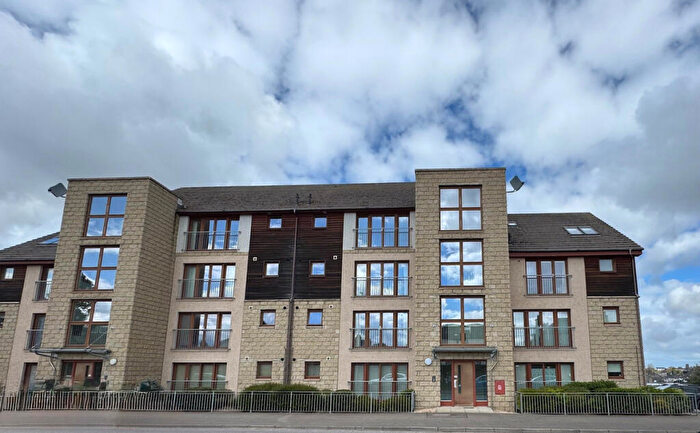 2 Bedroom Apartment For Sale In Flat, South Street, Elgin, IV30