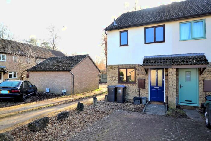 2 Bedroom End Of Terrace House To Rent In Dovehouse Close, Eynsham, Witney, Oxfordshire, OX29