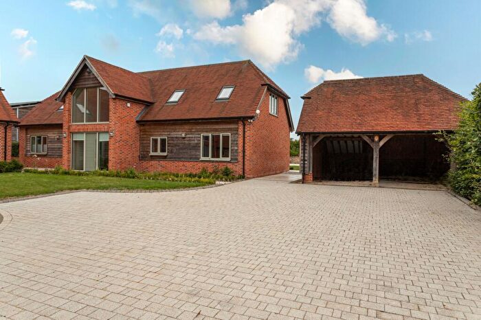 4 Bedroom Barn Conversion To Rent In Well, Well Manor Farm, RG29