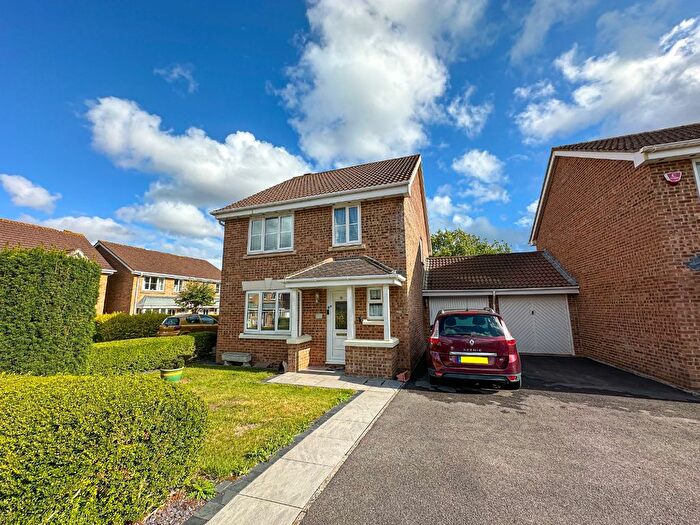 4 Bedroom Detached House For Sale In Denning Close, Taunton, TA1