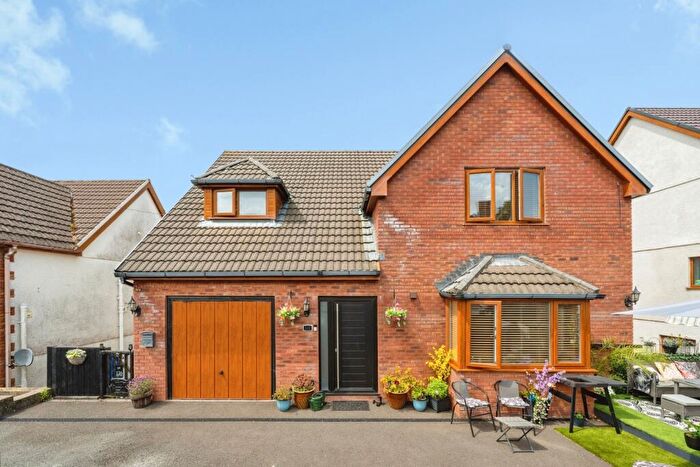 6 Bedroom Detached House For Sale In Dolau Fan Road, Burry Port, Carmarthenshire, SA16