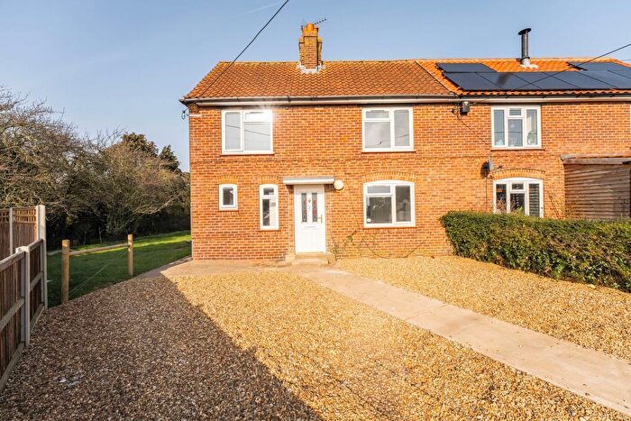 3 Bedroom Semi Detached House To Rent In Mount Pleasant, Walsingham, NR22