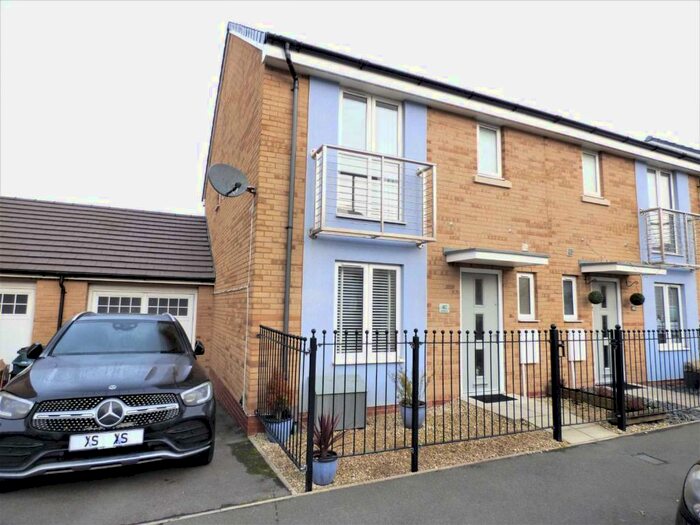 3 Bedroom Semi-Detached House To Rent In Rapide Way, Haywood Village, BS24