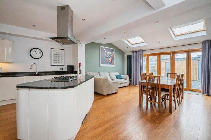 4 Bedroom Terraced House For Sale In Meredith Road, Portsmouth, Hampshire, PO2