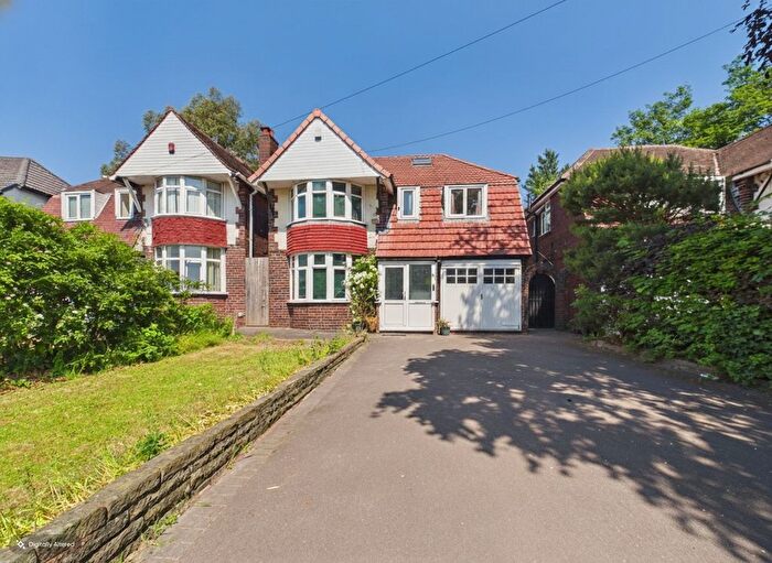 4 Bedroom Semi-Detached House For Sale In Chester Road, Erdington, Birmingham, B24