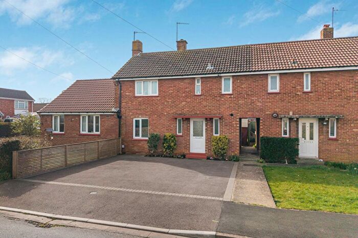 3 Bedroom Terraced House For Sale In Wilson Road, Shurdington, Cheltenham, Gloucestershire, GL51