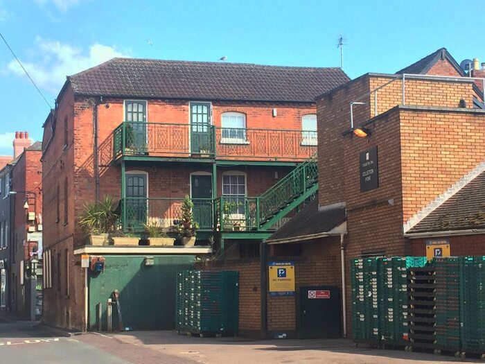 1 Bedroom Flat To Rent In Capuchin Court, East Street, Hereford, HR1