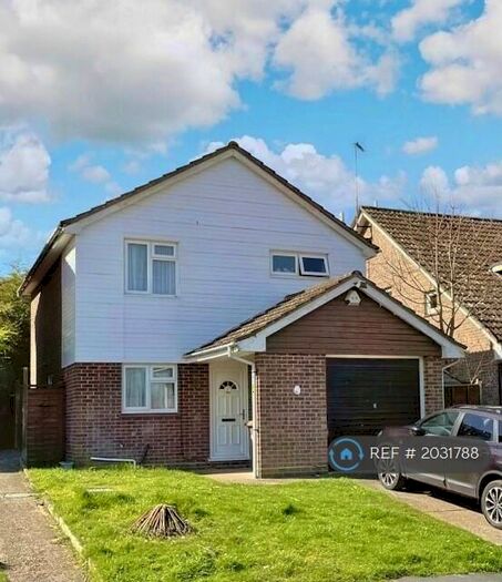 3 Bedroom Detached House To Rent In Netley Close, Ipswich, IP2