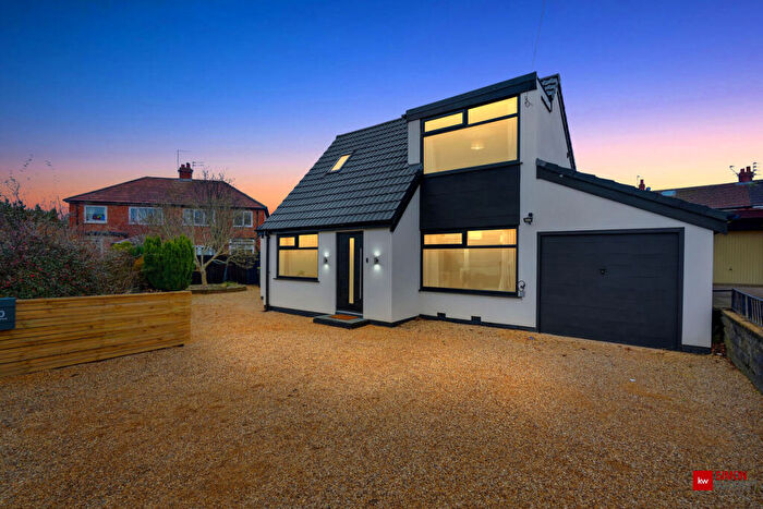 4 Bedroom Detached House For Sale In Cedar Avenue, Preston, PR2