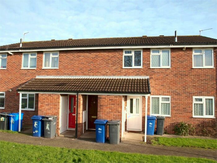 2 Bedroom Flat To Rent In Harper Avenue, Stretton, Burton-On-Trent, DE13