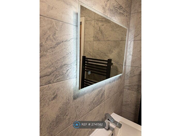 2 Bedroom Flat To Rent In Seaview Road, Wallasey, CH45