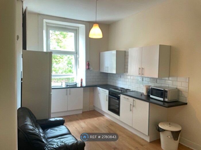 4 Bedroom Flat To Rent In West Princes Street, Glasgow, G4