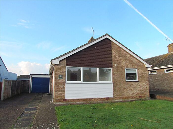 3 Bedroom Bungalow To Rent In Seafield Road, Dovercourt, Essex, CO12