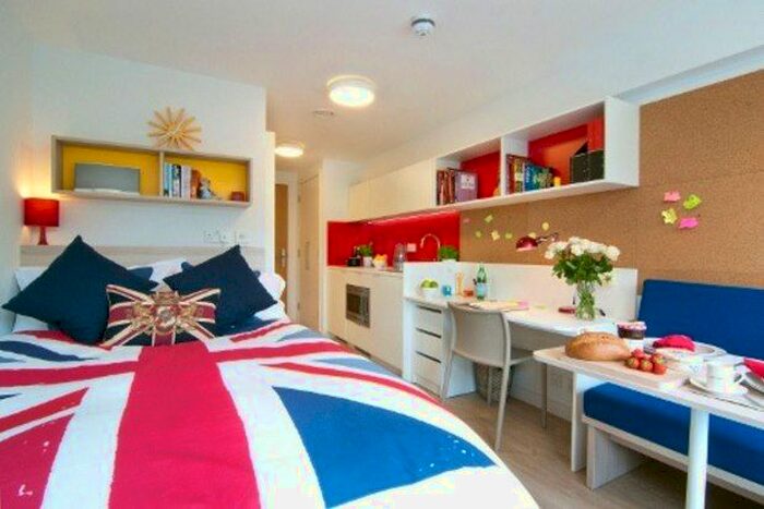 Studio To Rent In Above Bar Street, Southampton, SO14