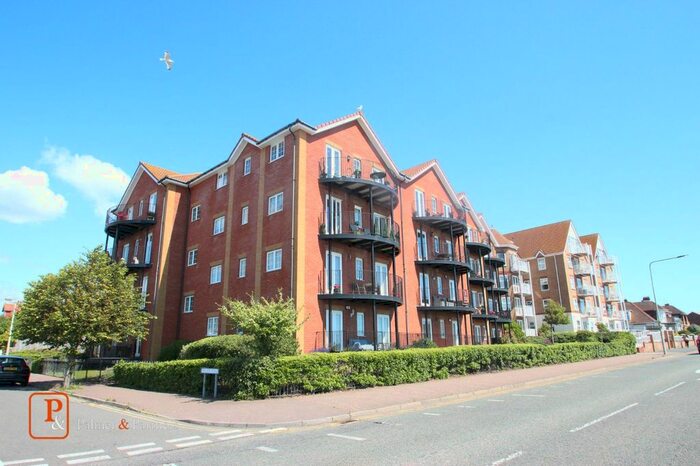 2 Bedroom Flat To Rent In Victory Court, Nelson Road, Clacton-On-Sea, Essex, CO15